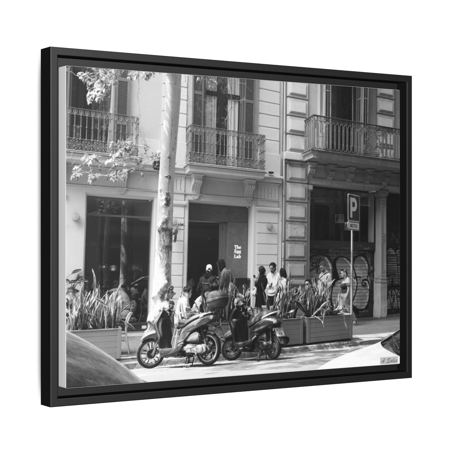Brunch Queue Barcelona, Matte Canvas, Black Frame