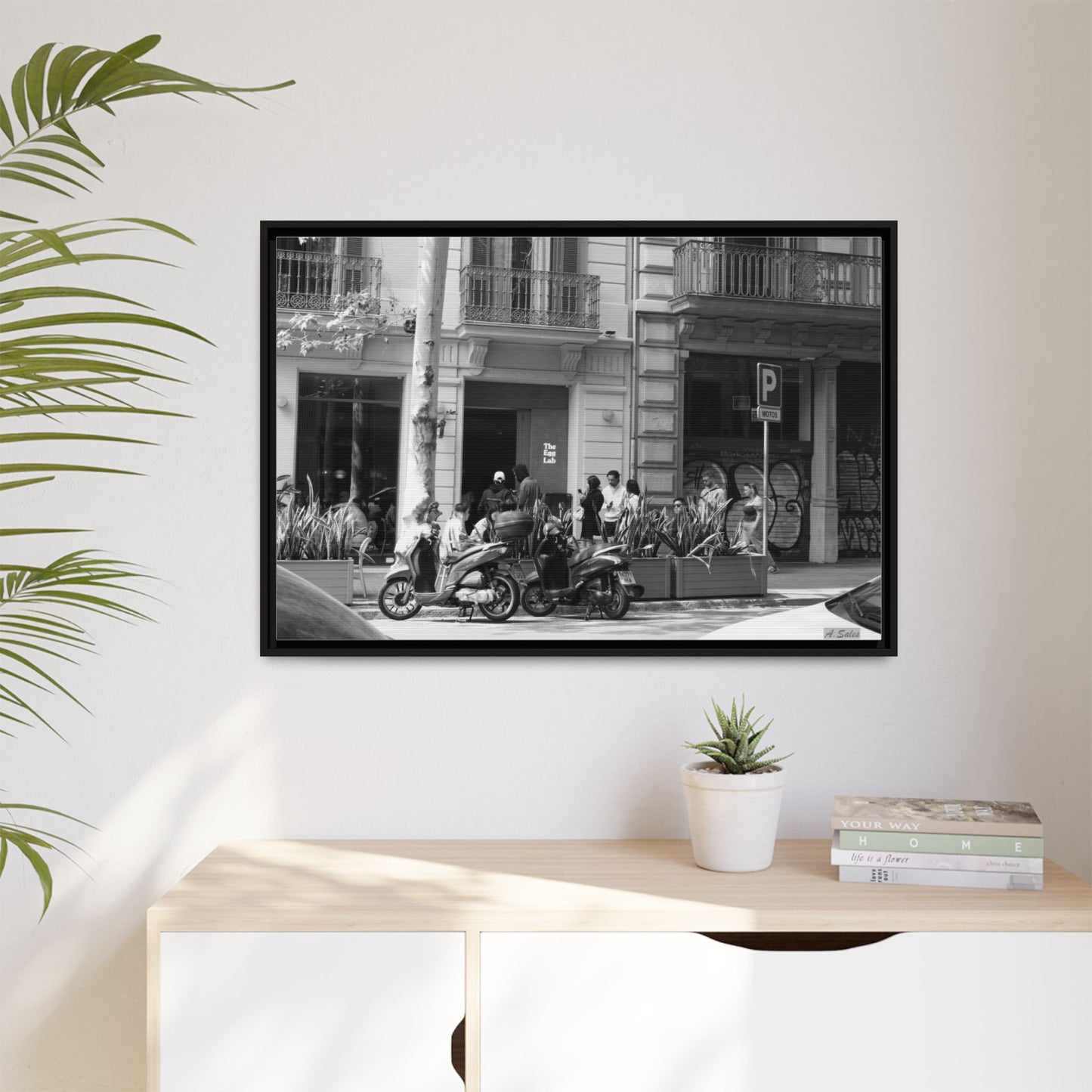 Brunch Queue Barcelona, Matte Canvas, Black Frame