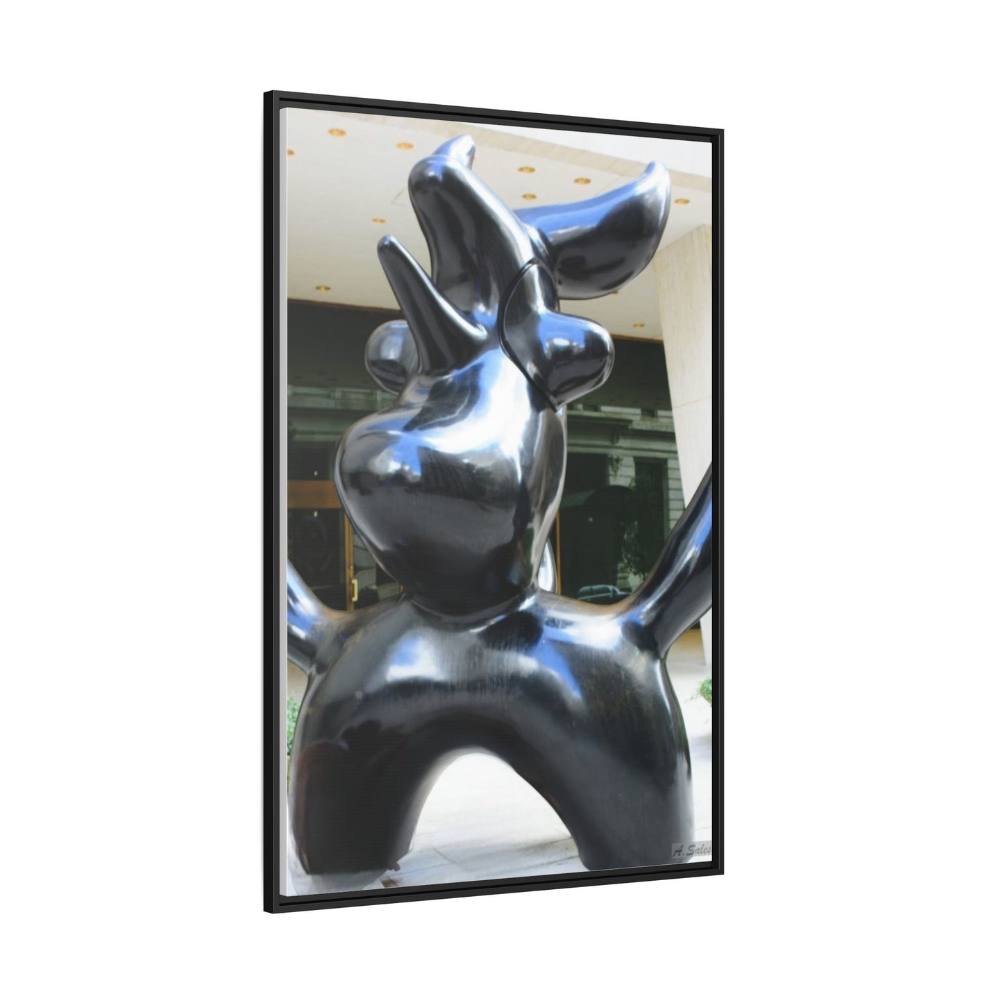 Statue New York, Matte Canvas, Black Frame