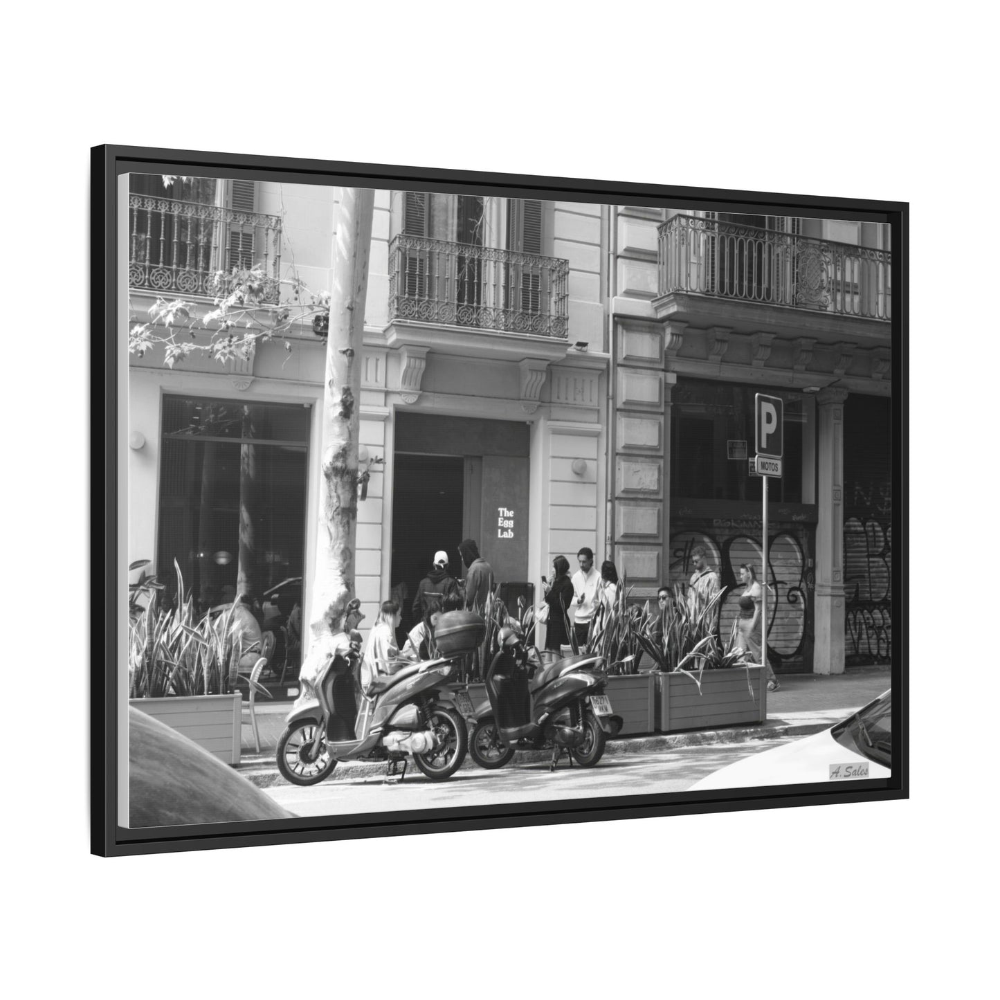 Brunch Queue Barcelona, Matte Canvas, Black Frame