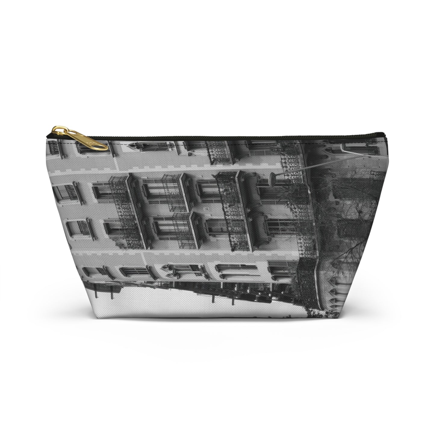 Eixample Quarter Barcelona Pouch