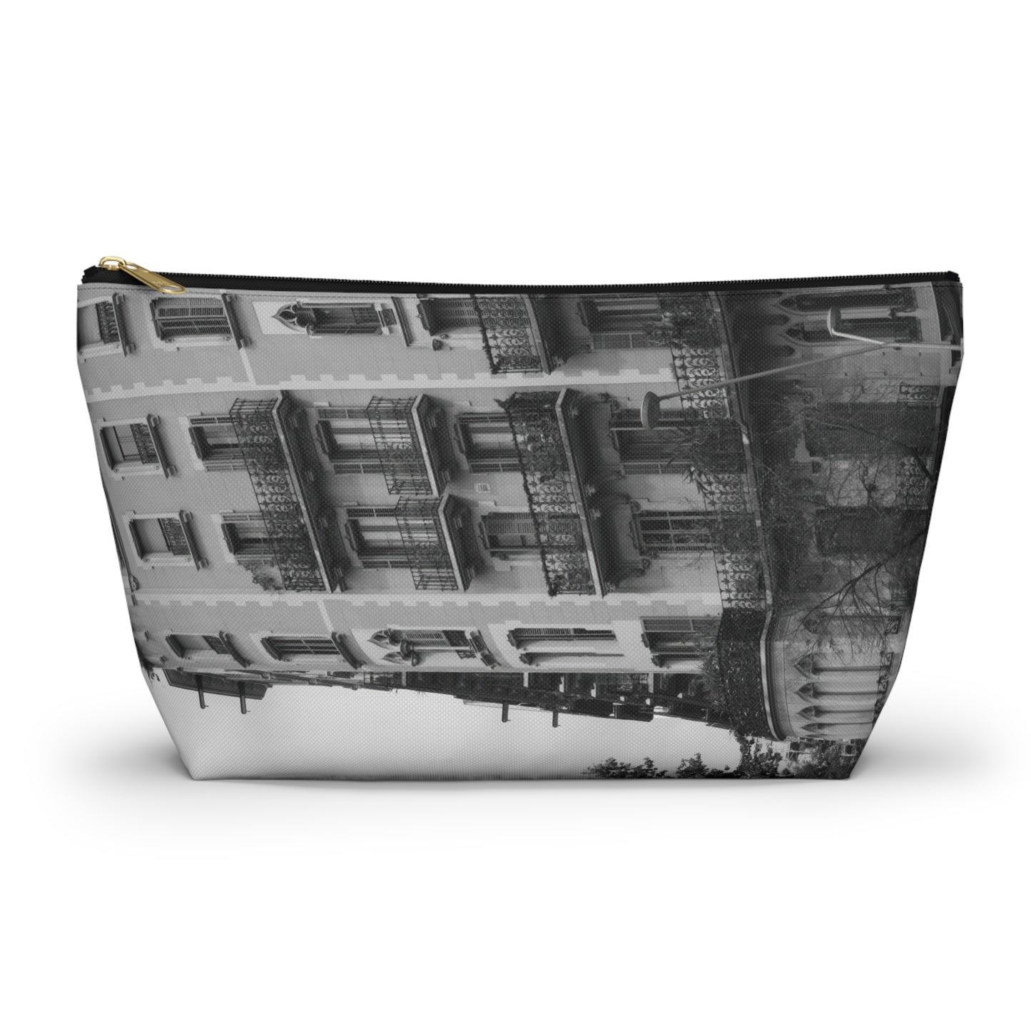 Eixample Quarter Barcelona Pouch