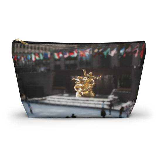 Rockefeller New York Pouch