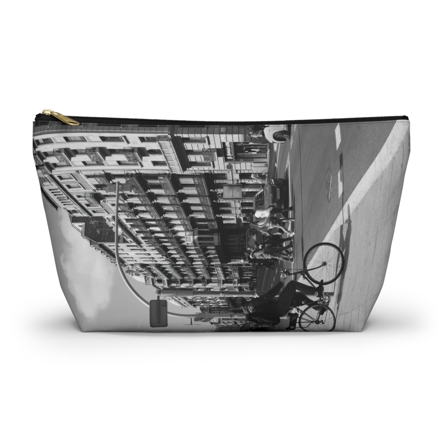 Street Corner Barcelona Pouch