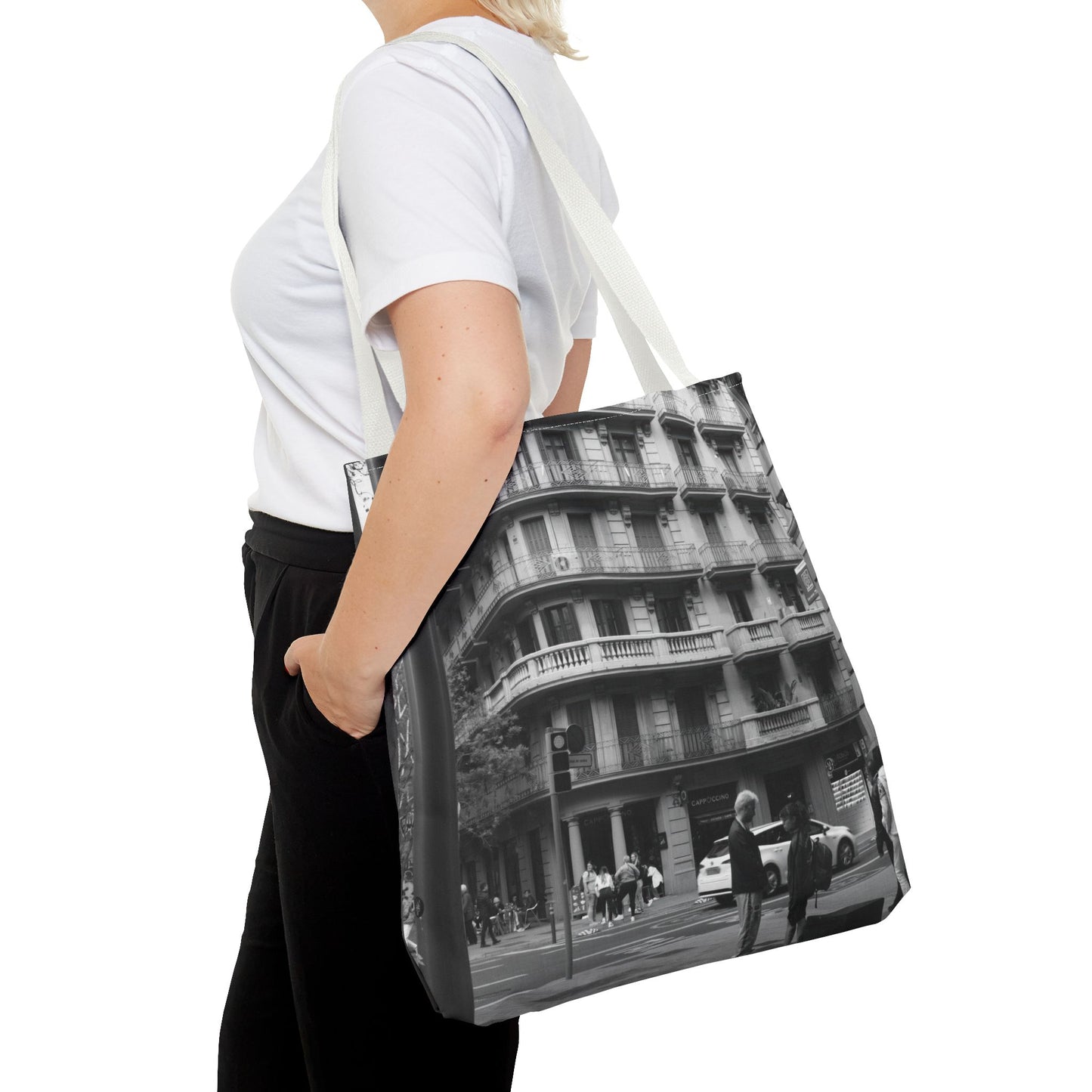 Street Corner Madrid - Tote