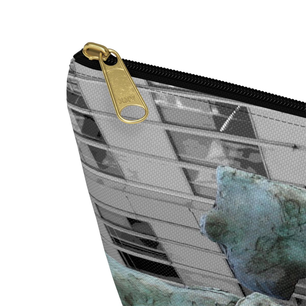 Venus New York Pouch