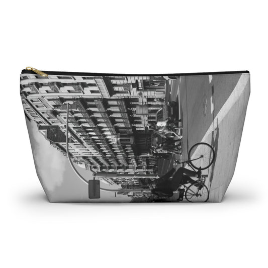 Street Corner Barcelona Pouch