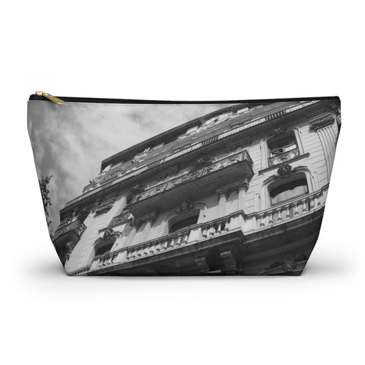 Hotel Havana Barcelona Pouch