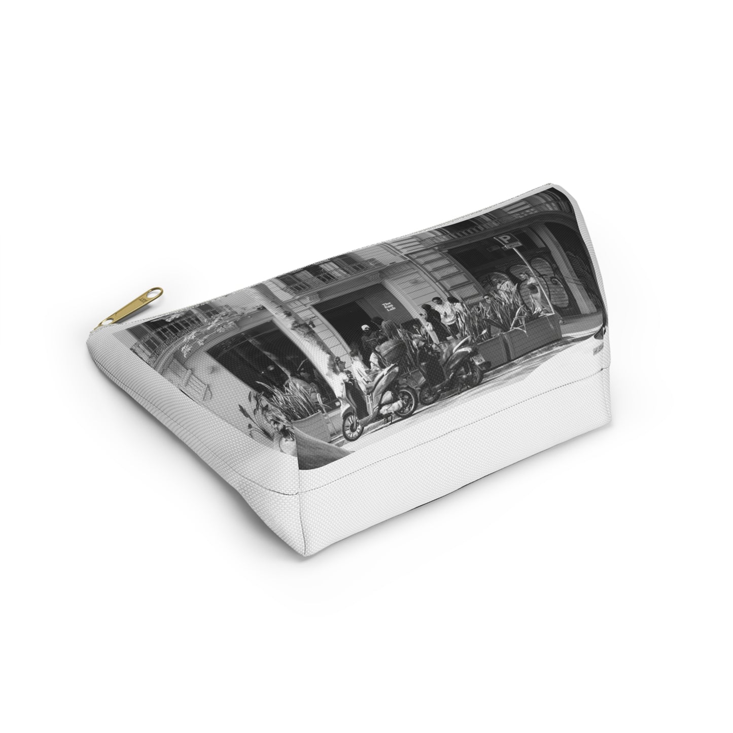 Brunch Queue Barcelona Pouch