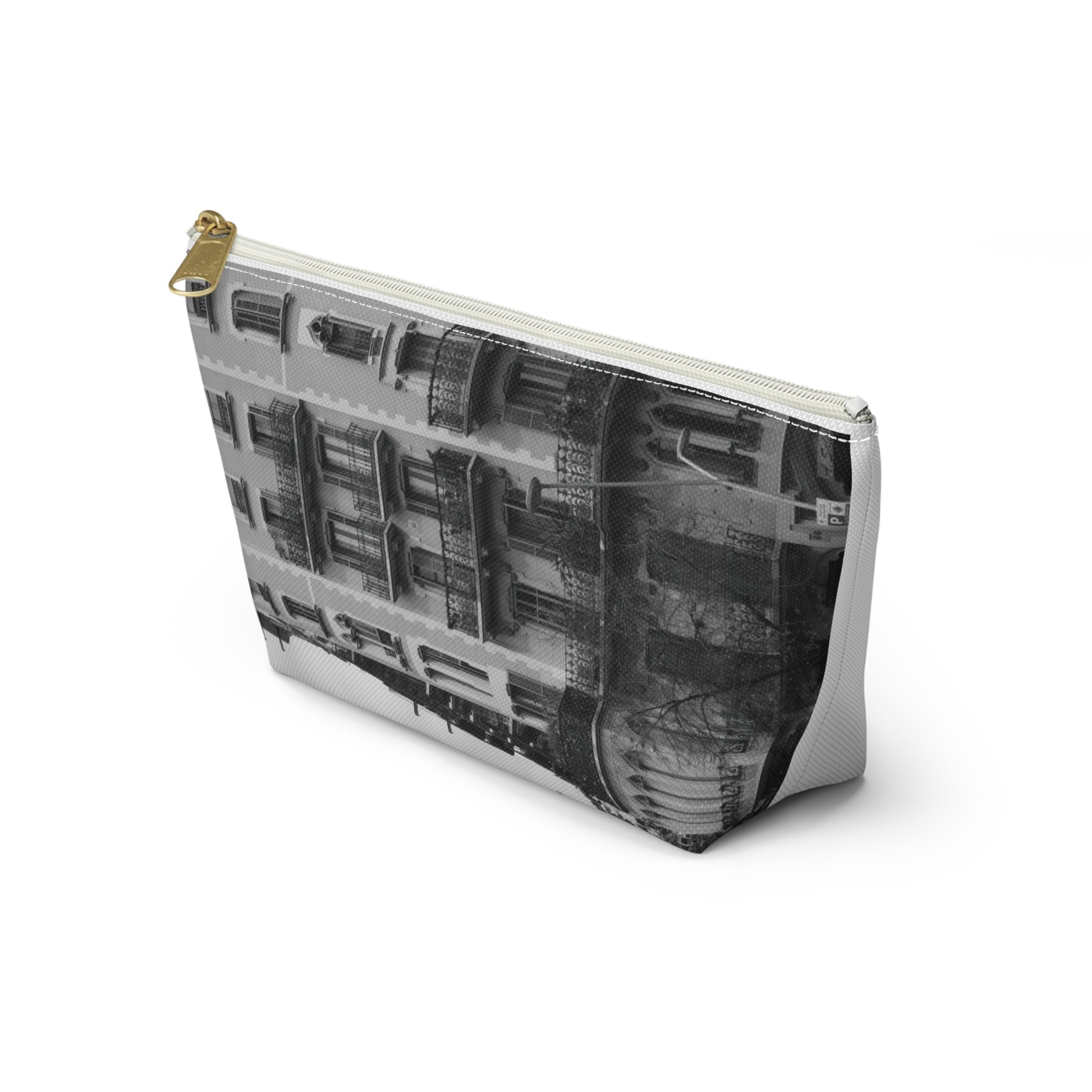 Eixample Quarter Barcelona Pouch