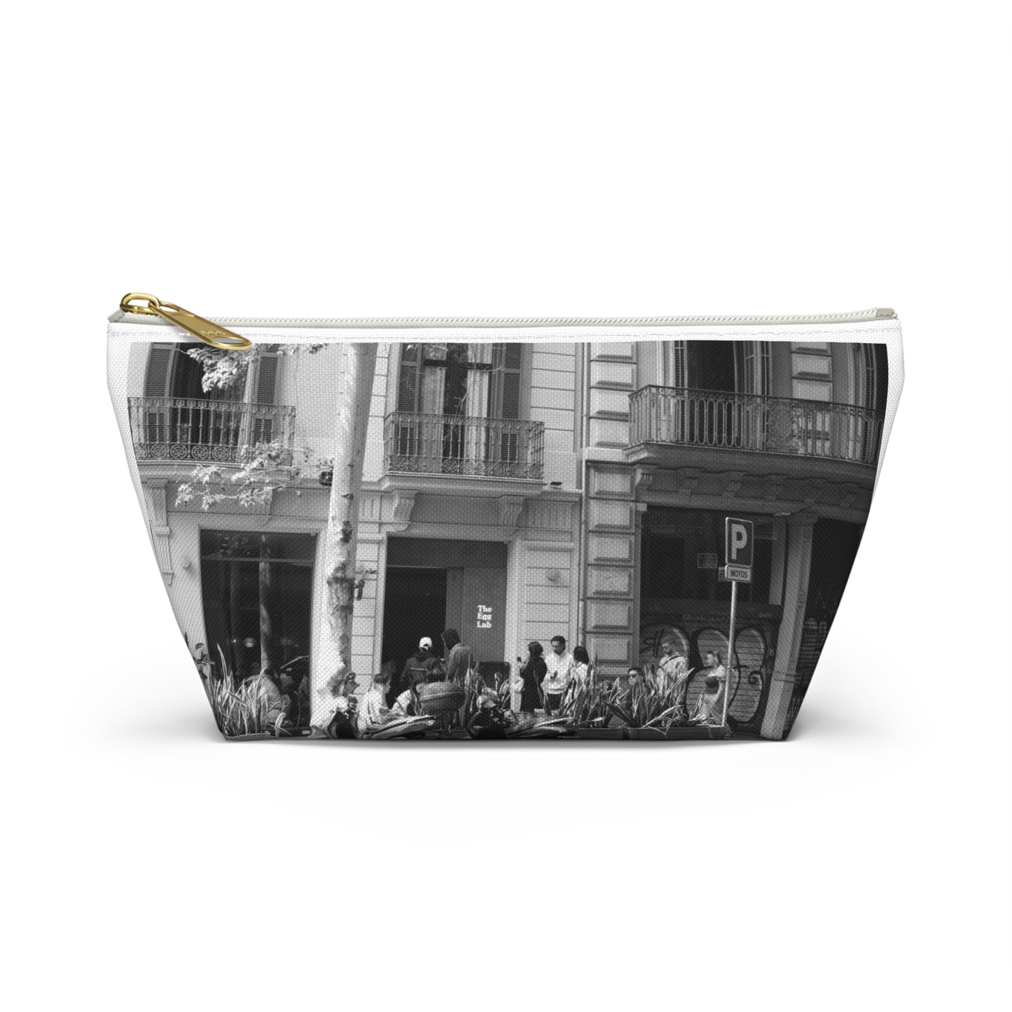 Brunch Queue Barcelona Pouch